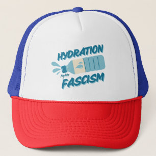 Hydratatie bestrijdt fascisme Pet