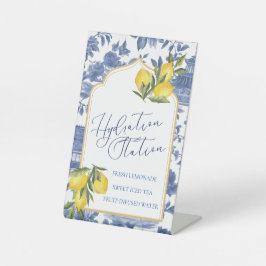 Hydratatiestation - Lemon Chic-tique Chinoiserie Reclamebord Met Voetstuk