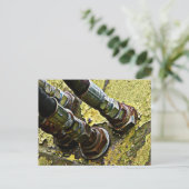 Hydraulische slangen op oude trekker briefkaart (Staand voorkant)