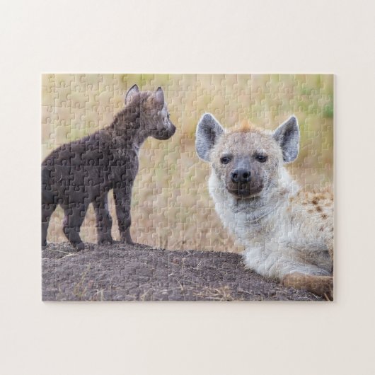 Hyena met jonge legpuzzel (Horizontaal)