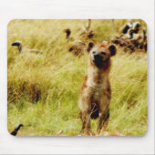 Hyena met wildebeest (gnu) mousepad muismat (Voorkant)