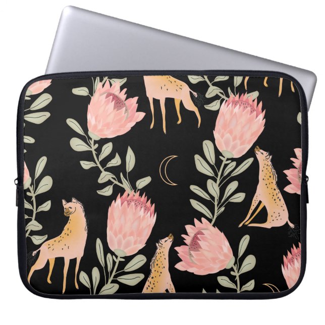 Hyena & Protea: donker  patroon Laptop Sleeve (Voorkant)