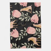 Hyena & Protea: donker patroon Theedoek (Verticaal)