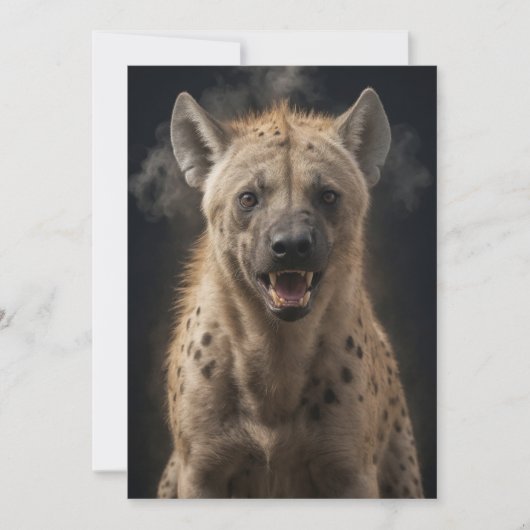 Hyena Wild Animal Elegant Dramatische Mist Portret Aankondiging (Voorkant)