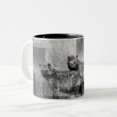 Hyenas Mok (Voorkant links)