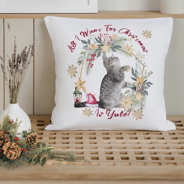 Hygge Tabby Kat Kerstkussen – Festieve Krans Kussen (Creator heeft geüpload)