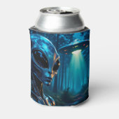 Hyper Realistic Alien en UFO in het bos Blikjeskoeler (Blikje Achterkant)