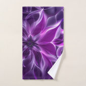 Hypnotische fractal diepe paarse bloem bad handdoek (Handdoek)
