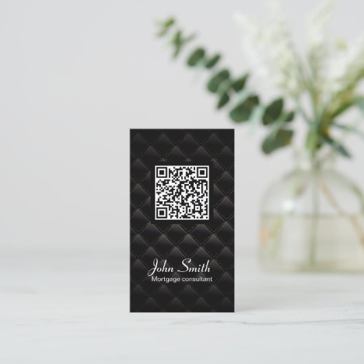 Hypothecaire agent Elegant Dark QR Code Visitekaartje (Staand voorkant)