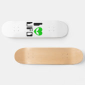 I Alien Heart UFO Skateboard (Horizontaal)