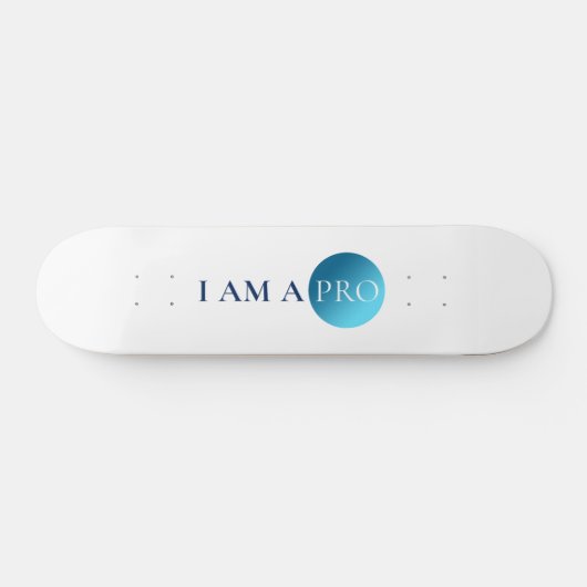 I Am a Pro – Minimal Athletic Statement Design Persoonlijk Skateboard (Horizontaal)