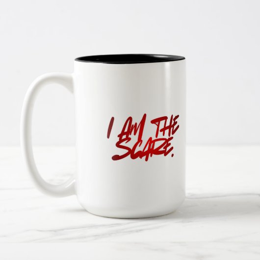 I AM THE SCARE – Bold & Fearless Coffee & Tea Mug Tweekleurige Koffiemok (Links)