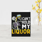 I Cant Hold My Liquor Funny Halloween Skeleton Dri Kaart (Gele Bloem)