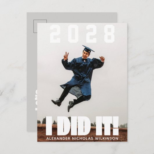 I DID IT Bold Typography Simple Photo Afstuderen Uitnodiging Briefkaart (Voorkant / Achterkant)