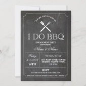 I DO BBQ Chalk Rustic Engagement Party Kaart (Voorkant)