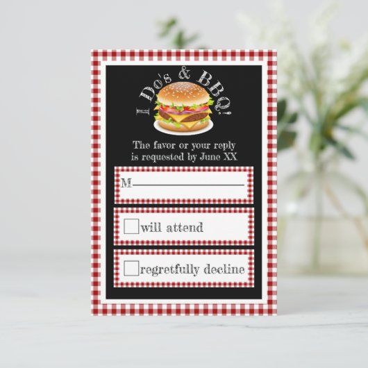 I Do BBQ en Gingham Hamburger Casual Bruiloft RSVP (Staand voorkant)