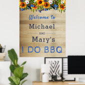 I DO BBQ Floral Wood Monogram Verloving Welkom Poster (Thuiskantoor)