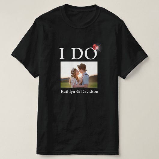 I DO Verloving Ring Couple Photo Name Minimal T-shirt (Design voorkant)