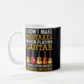 I Don't Make Mistakes When Playing Guitar Funny Gu Koffiemok (Links)