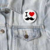 I hart-/liefdesmustaches / Mustaches Ronde Button 5,7 Cm (In situ)