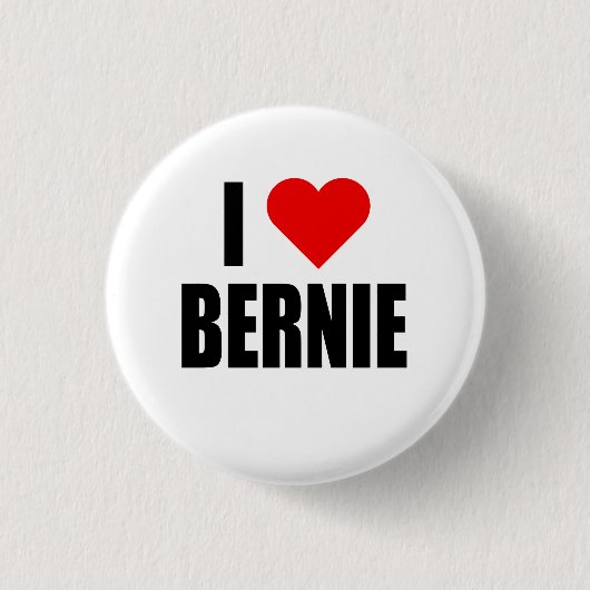 "I HEART BERNIE" RONDE BUTTON 3,2 CM (Voorkant)