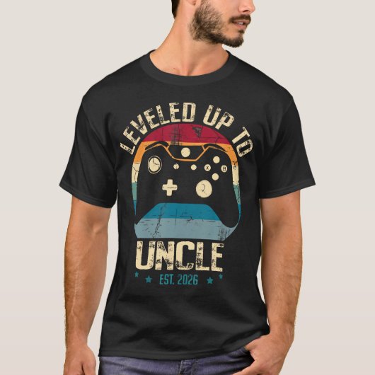 I Leveled Up To Uncle 2026 Promoted To First Time  T-shirt (Voorkant)
