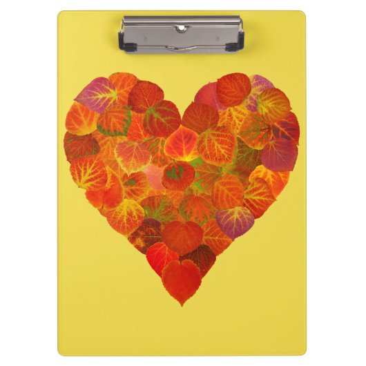 I Love Autumn, subtle—Red Aspen Leaf Heart 1 Klembord (Voorkant)