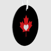 I Love Canada Heart and Maple Leaf Ornament (voorkant)