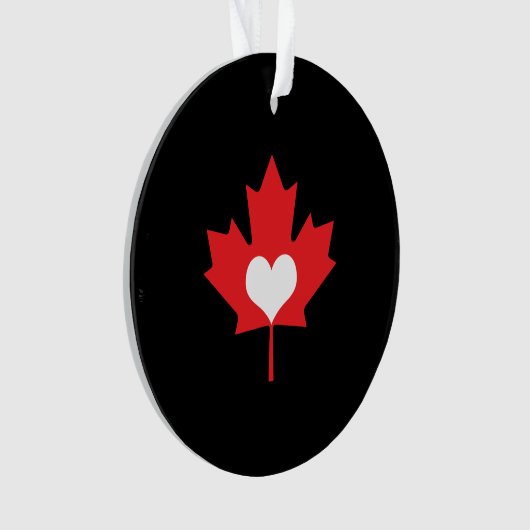 I Love Canada Heart and Maple Leaf Ornament (voorkant)