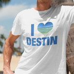 I Love Destin Florida Beach Vacation T-shirt<br><div class="desc">Ik ben gek op Destin Florida-T-shirt met een schattige hartvormige foto van de oceaan aan aan de zijkant. Mooie kustwateren maken me gelukkig op zomervakantie.</div>