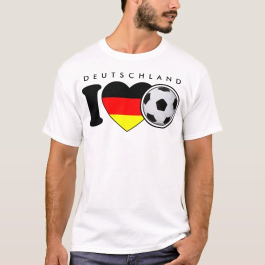 "I Love Fussball" - Mit beliebtem Deutschlandherz T-shirt (Voorkant)