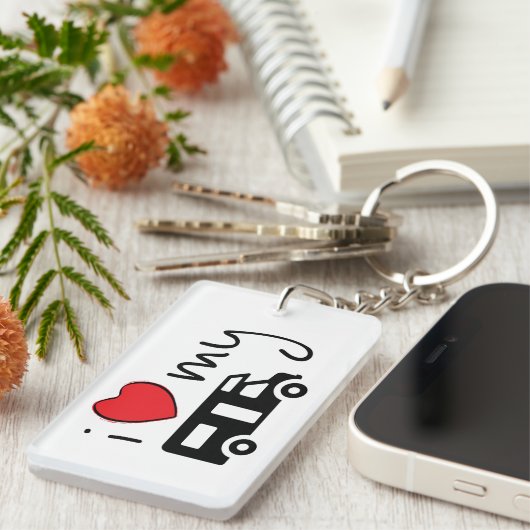 i love my camper. Ik hou van mijn camper. Vakantie Sleutelhanger (Voorkant Rechts)