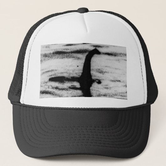 I Love Nessie Trucker Pet (Voorkant)