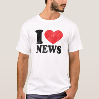 I Love News Basic T-Shirt