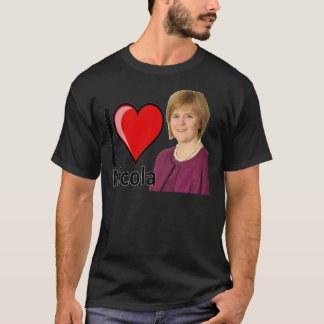 I Love Nicola Sturgeon Essential T-Shirt