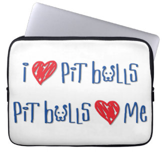 I Love Pit Bulls - Pit Bulls Love Me Laptop Sleeve