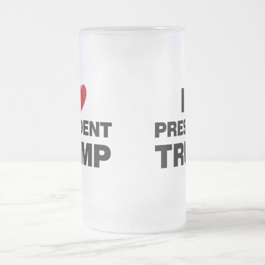 I Love President Trump Heart Matglas Bierpul (Center)