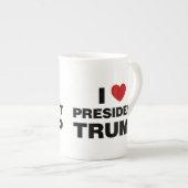 I Love President Trump Heart Porselein Kop (Voorkant rechts)