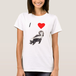 I Love Skunks (2) T-shirt