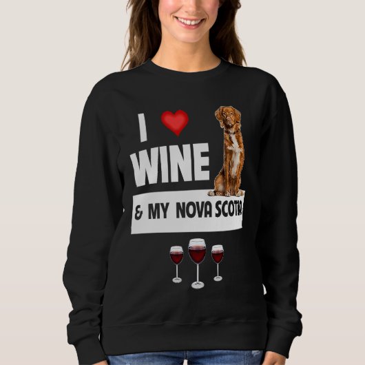 I Love Wine and My Nova Scotia Duck Dog Mom Dad Dr Trui (Voorkant)