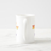 “I’m Happy & Gay” Mug – Bold Pride Latte Cup  Porselein Kop (Achterkant)