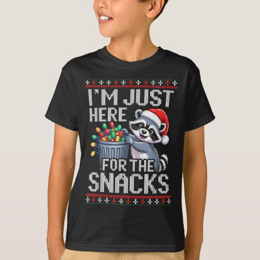I’m Just Here For The Snacks Raccoon Christmas Ugl T-shirt (Voorkant)