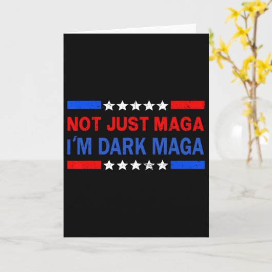 I’m Not Just Mega I'm Dark Mega Trump 2024 Electio Kaart (Gele Bloem)
