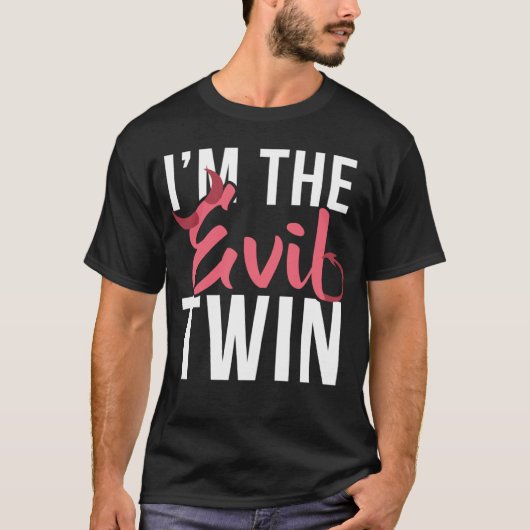 I m the evil twin Halloween horror T-shirt (Voorkant)