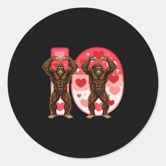I-o Koppels Overeenkomende Grappige Bigfoot In Mid Ronde Sticker (Voorkant)