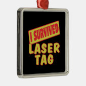I OVERVIVED LASER LABEL METALEN ORNAMENT (Rechts)