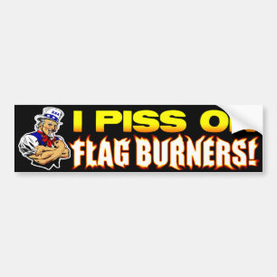 I P*ss op vlagbranders! Bumpersticker