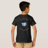 "I Play for Team Earth" wereldbevolking T-shirt (Achterkant volledig)