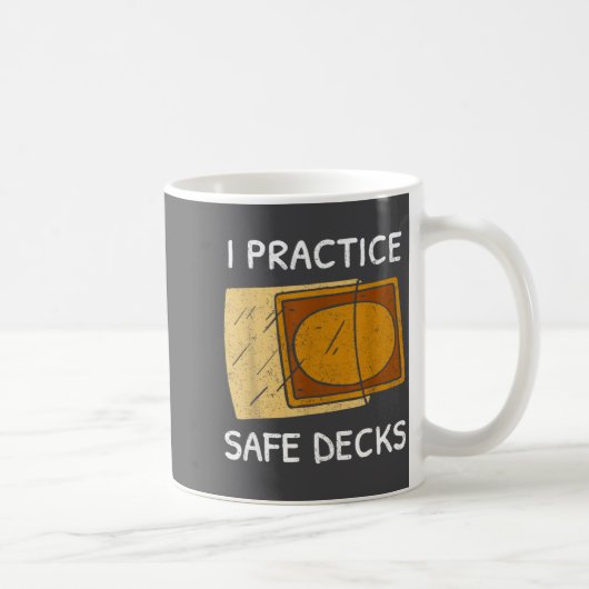 I Practice Safe Decks Trading Card Game Pun Humor  Koffiemok (Rechts)