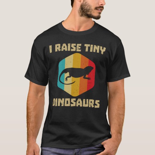 I Raise Tiny Dinosaur Retro Bearded Dragon T-shirt (Voorkant)
